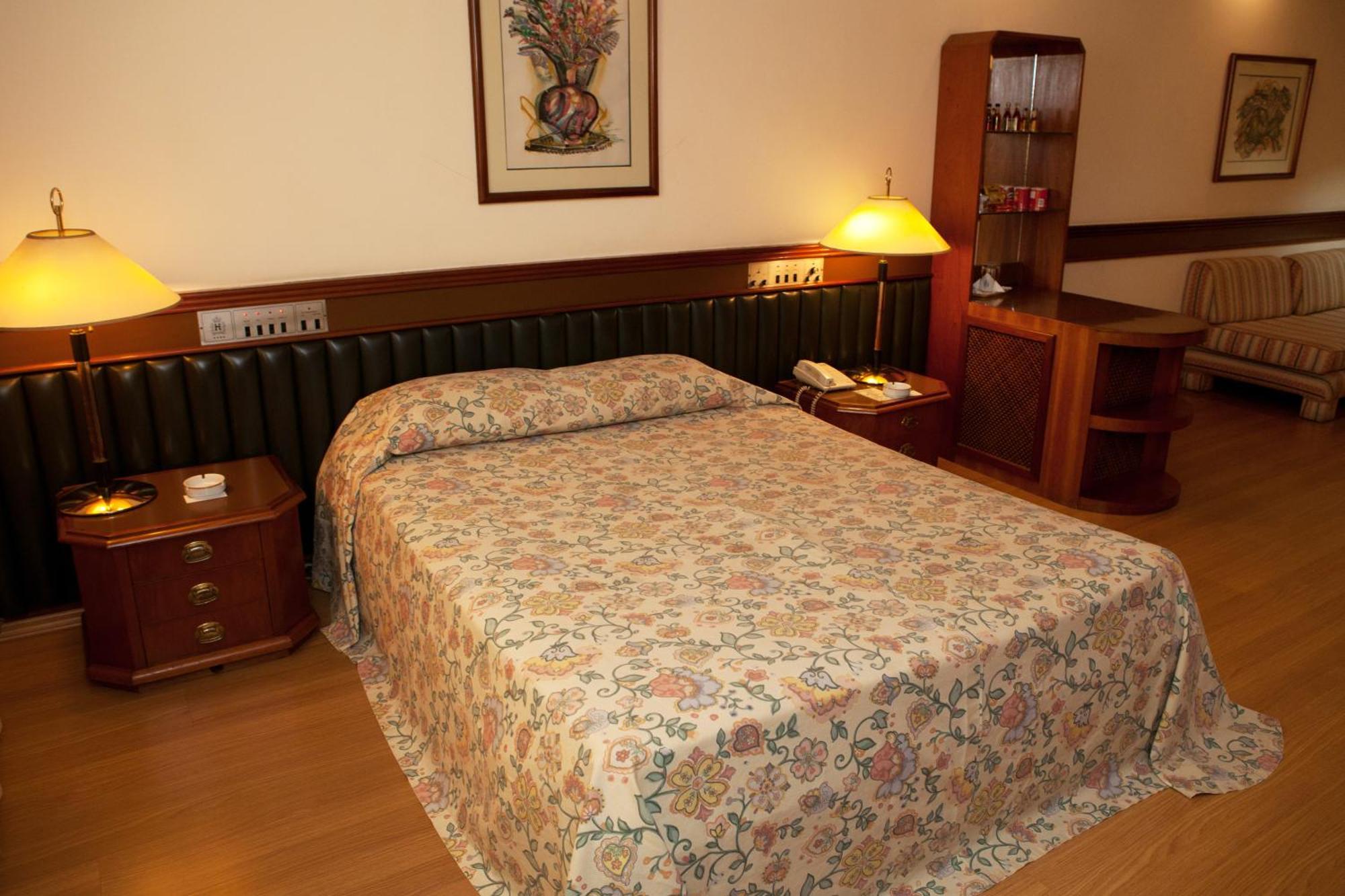 Hotel Gran Corona Sao Paulo Room photo